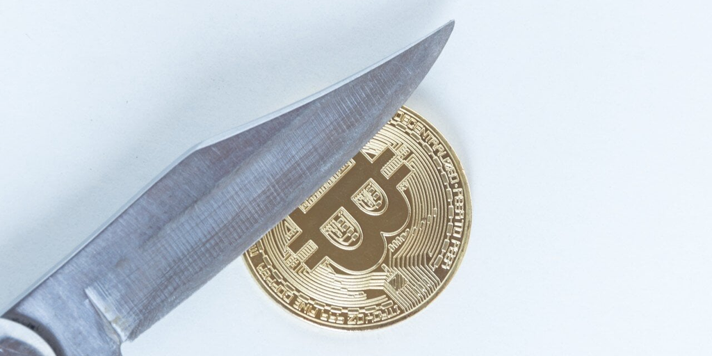 Ukrainian Man Falls Victim to $250,000 Crypto Robbery in Thailand - Decrypt