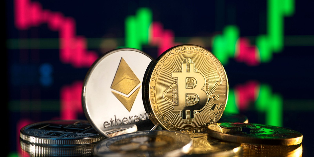 Franklin Templeton Launches EZPZ ETF for Weighted Bitcoin, Ethereum Exposure - Decrypt
