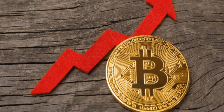 Cathie Wood's Ark Invest Makes Boldly Bullish Bitcoin Price Prediction - Decrypt