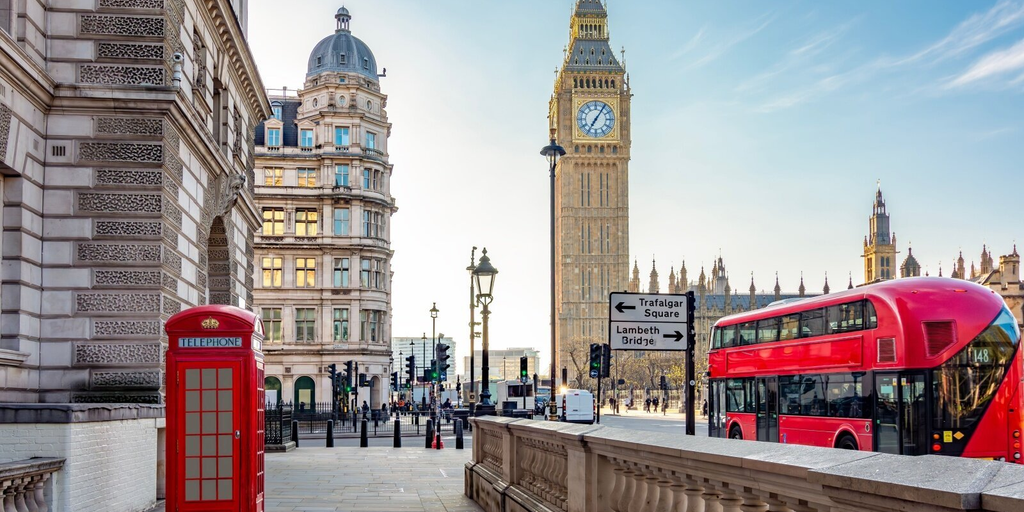 While LA Burns Waymos, London Teases Driverless Car Pilot - Decrypt