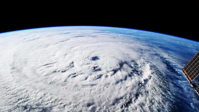 deepminds hurricane model outran the forecasters and even its builders cant explain why Five days out from landfall, an AI model put 80 percent confidence on Hurricane Melissa striking Jamaica as a Category 5. Not Haiti. Not a weakened system. Jamaica, at the very top of the scale.