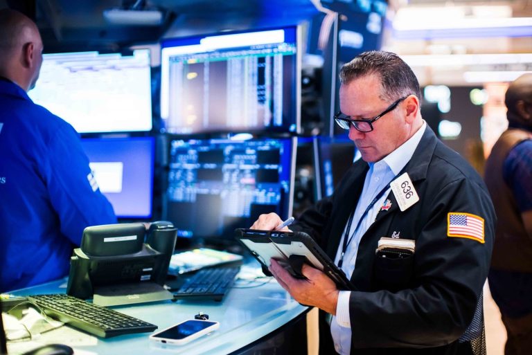 goldmans varadhan lays out a three part case for staying in the market Goldman Sachs' head of global banking and markets expects oil to finish 2026 comfortably under $70 a barrel. On Monday, West Texas Intermediate futures settled back above $80. The distance between those two numbers is the entire debate.