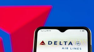 rogue wi fi network onboard delta flight 591 points to departing def con attendees Passengers on Delta flight 591 lost cabin Wi-Fi for half an hour on Monday while cruising over the middle of the country. The cause wasn't a faulty router. The airline says a network it didn't own was transmitting from inside the cabin.