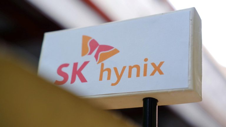 sk hynix pours 38 billion into two new dram and nand plants but chips wont ship until 2029 The very first cleanroom SK Hynix is funding today isn't scheduled to turn out a single chip before June 2029 at the earliest. Hold onto that date before treating any of this as a reprieve from the memory prices currently gutting PC builds.